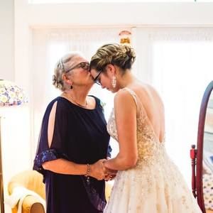 Meet your Posher, Elyse